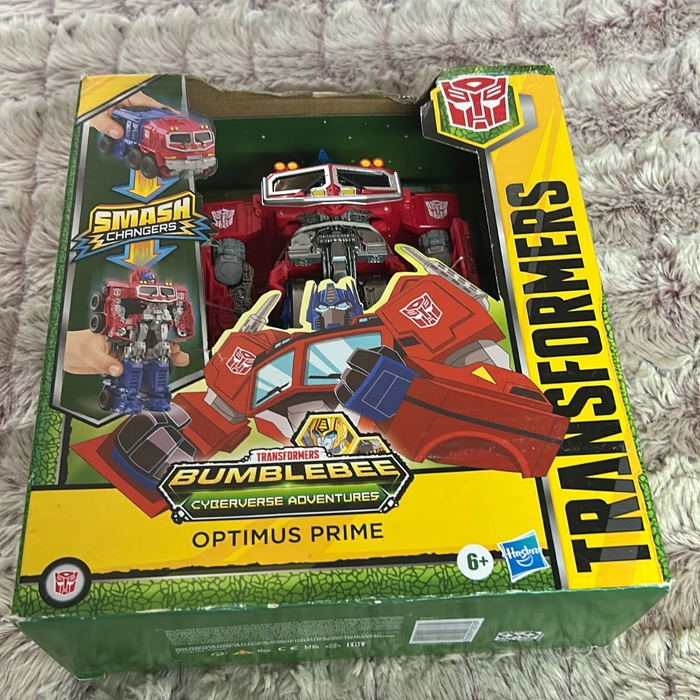 Transformers Bumblebee Cyberverse Adventures 
Optimus Prime